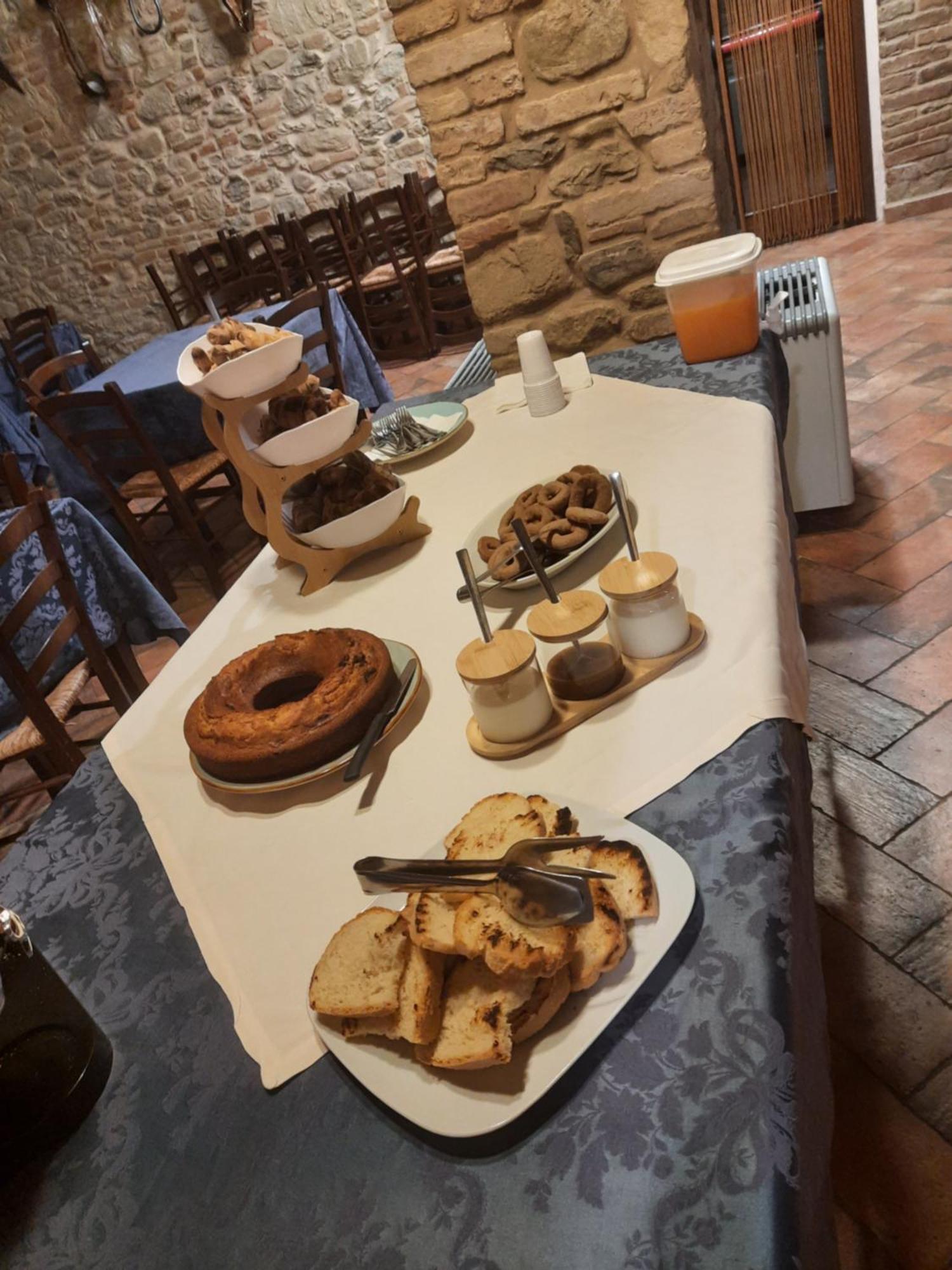 Agriturismo Antica Corte Montatteglia Eksteriør bilde